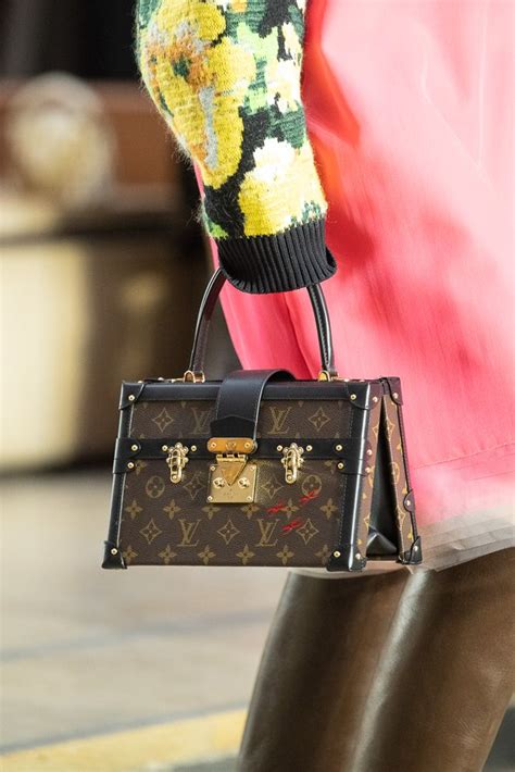 Louis Vuitton Monogram Gets a Floral Twist for FW ’22 .